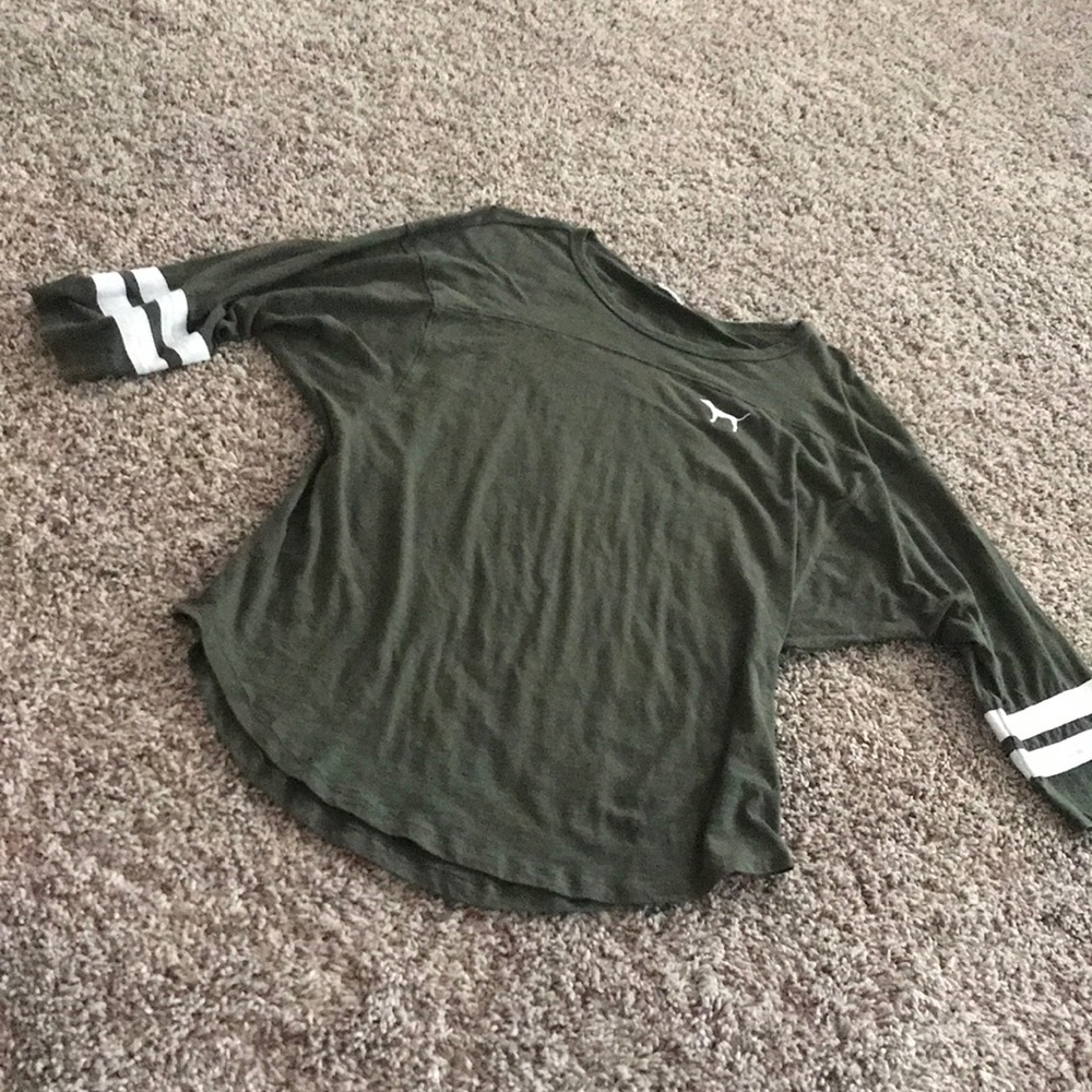 PINK Victoria’s Secret top Large.
